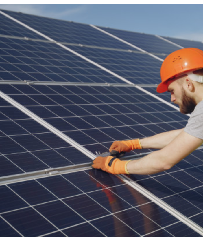 Imprese sempre più green: Italia seconda in Ue per l'utilizzo di fotovoltaico
