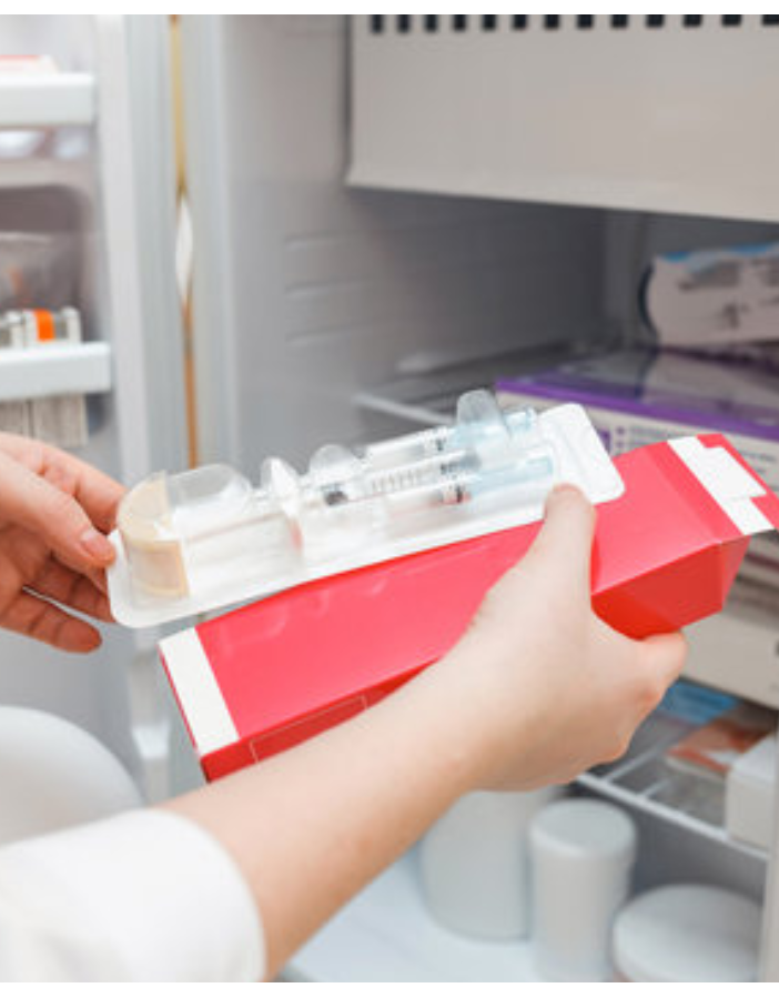 Vaccini anti influenzali in farmacia, Nursing Up: “Beffa per noi infermieri”