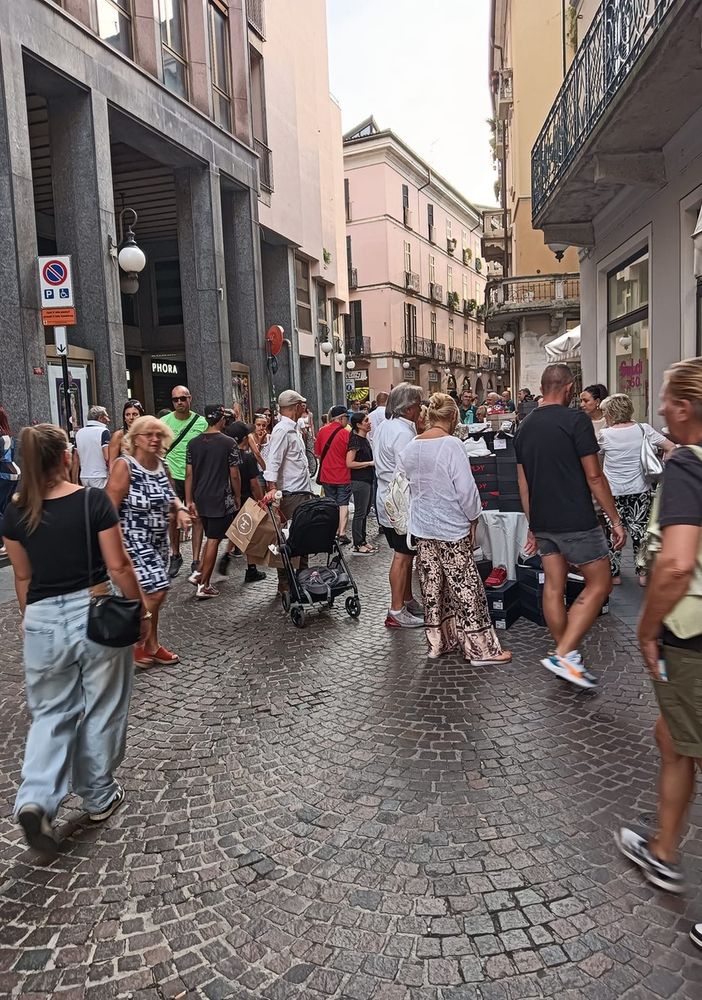Torna a Novara lo Sbarazzo in città