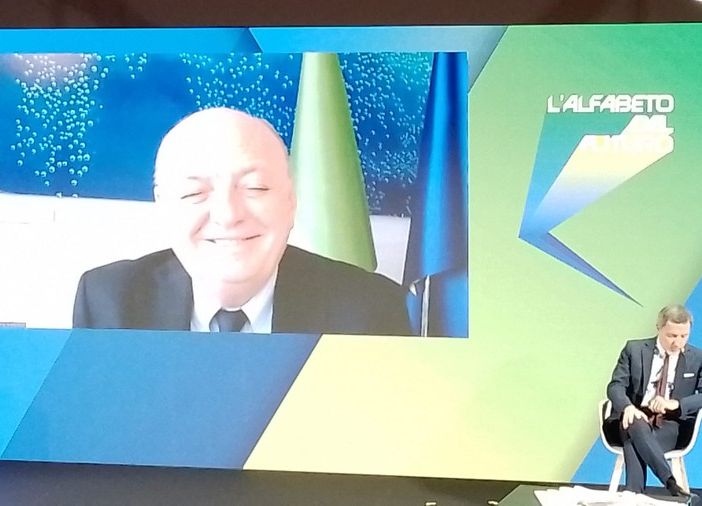 Bollette pazze, il ministro Pichetto: &quot;Con la Manovra coperti fino a marzo. Poi si vedrà&quot;