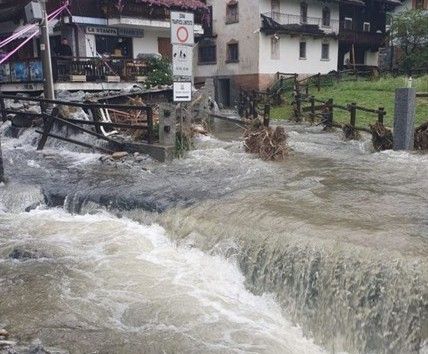 Osservatorio Clima Legambiente: in dodici mesi 351 eventi estremi, aumentati di sei volte in dieci anni