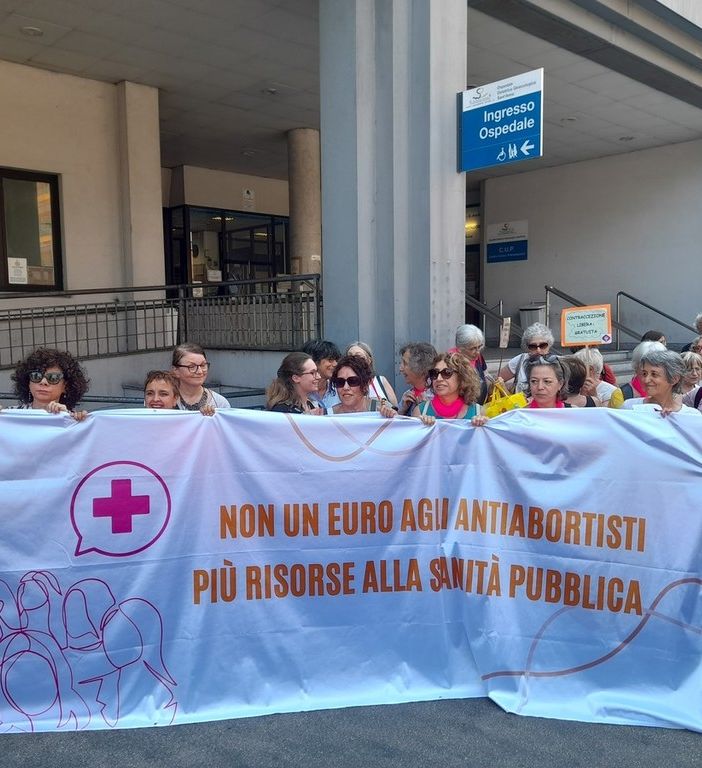 Spariscono i consultori: soltanto 13 strutture nella provincia di Novara