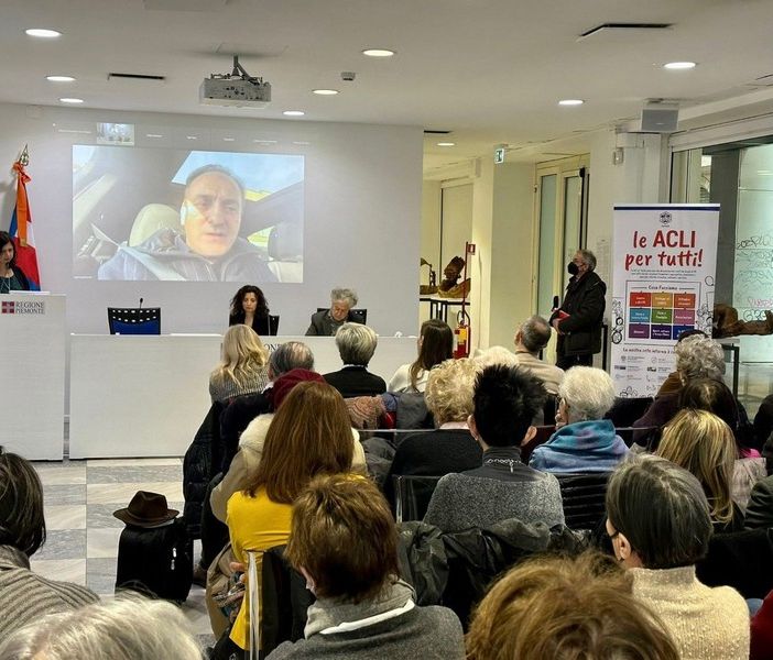 Regione, ecco il primo rapporto sullo sfruttamento delle donne nel lavoro di Slaves No More e ACLI