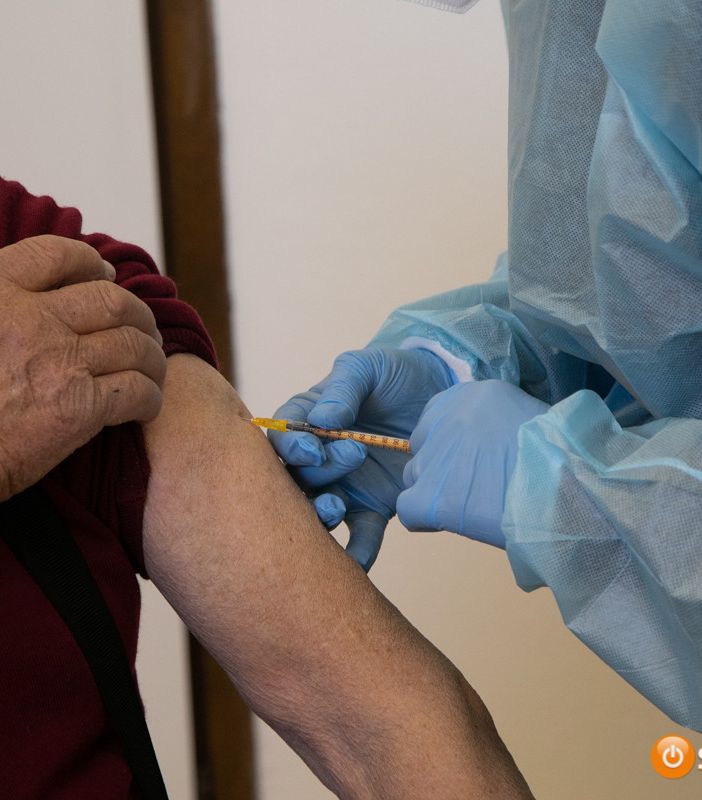 Le vaccinazioni non si fermano nemmeno a Ferragosto
