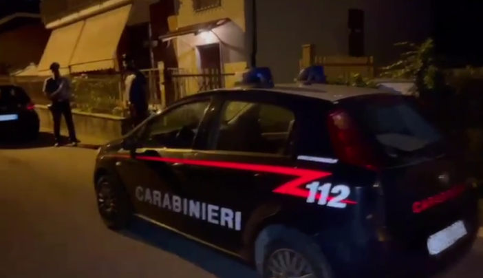 Dal Nord Ovest. Omicidio-suicidio di Castiglione, l'uomo che ha sparato era seguito da psicoterapeuta