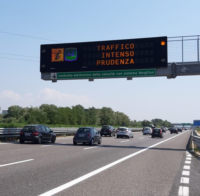 Esodo di ferragosto, week end da bollino nero da oggi pomeriggio a domenica sulla rete Anas