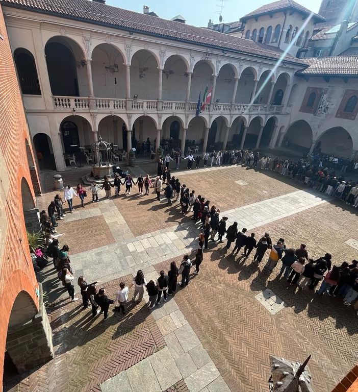 Michelangelo Pistoletto e la solidarietà planetaria contro le mostruosità dell'uomo