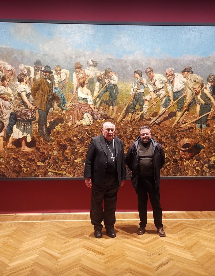 Il vescovo di Novara Franco Giulio Brambilla in visita al Museo del Paesaggio di Verbania