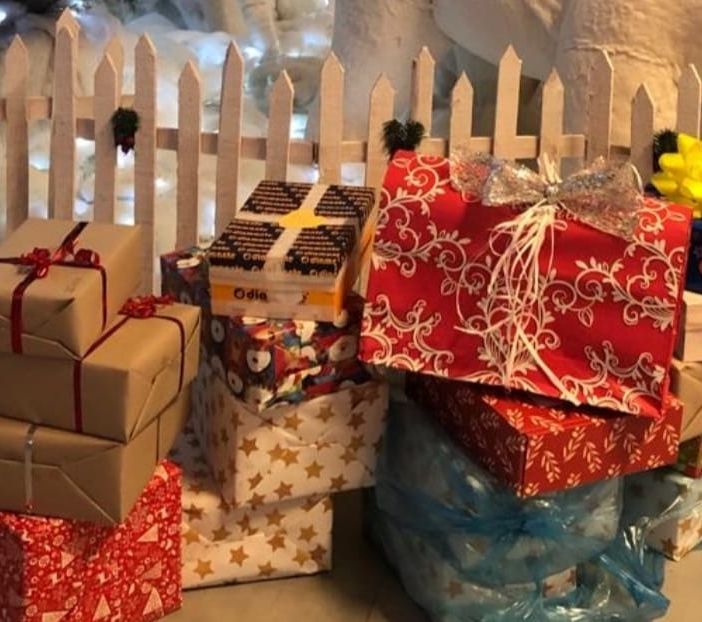 Progetto &quot;Scatole di Natale&quot; a Novara: doni di calore e solidarietà per tutti