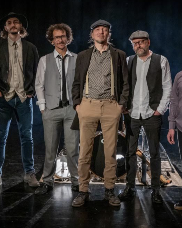 Lago Maggiore FolkFest: stasera sul palco Lorenzo Monguzzi e i Folkamiseria. VIDEO