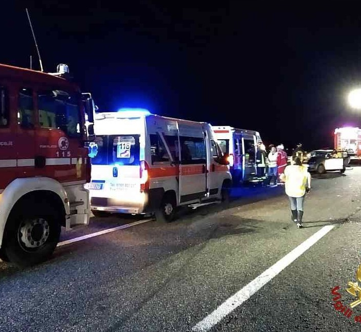 Viveva a Gravellona il 31enne morto sulla A26 venerdì notte