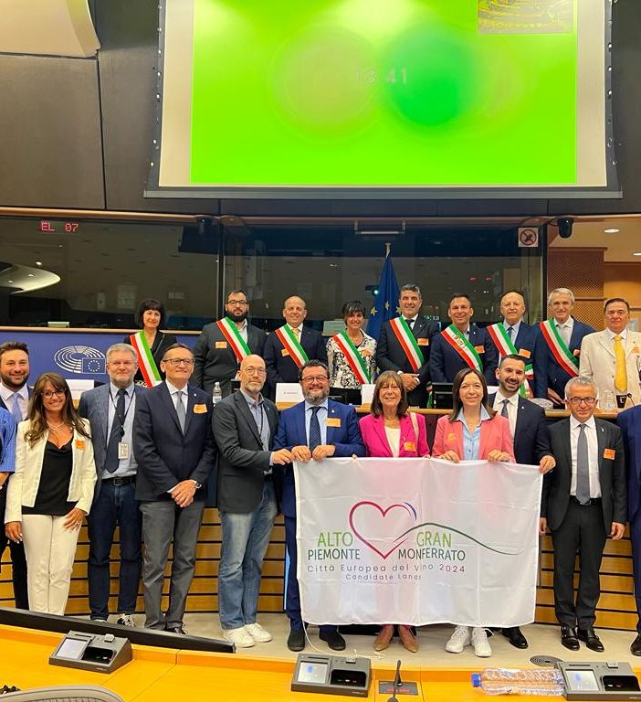 Bruxelles, riconoscimento di Città Europea del Vino 2024 per Alto Piemonte e Gran Monferrato