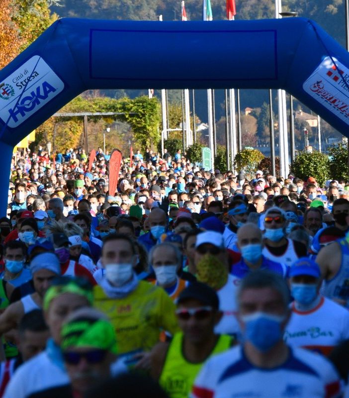 Sportway Lago Maggiore Marathon, Roberto Mello: da Hong Kong ad Arona per il suo 100mo traguardo