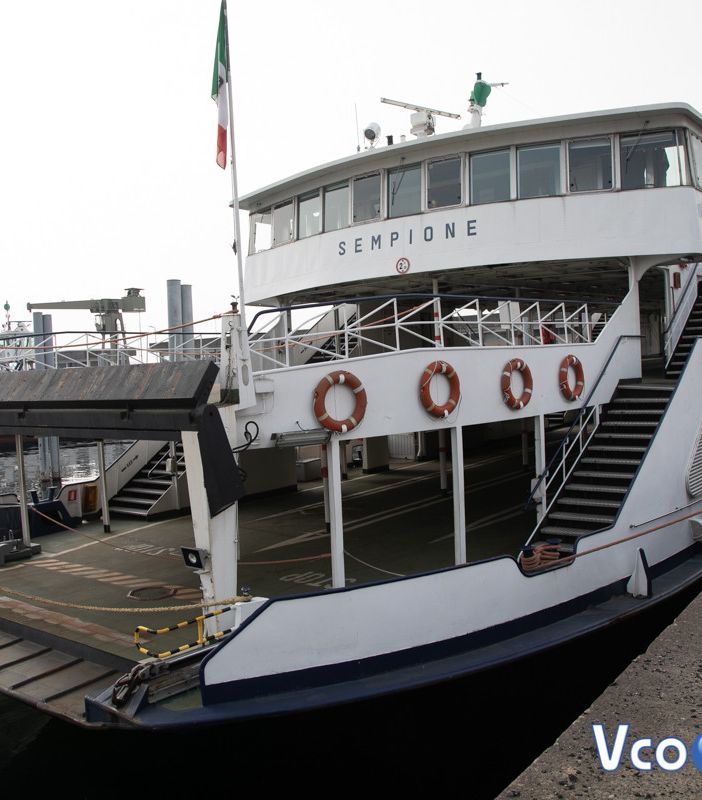 Navigazione Lago Maggiore cerca 12 operatori generici: opportunità di lavoro nel settore del trasporto pubblico