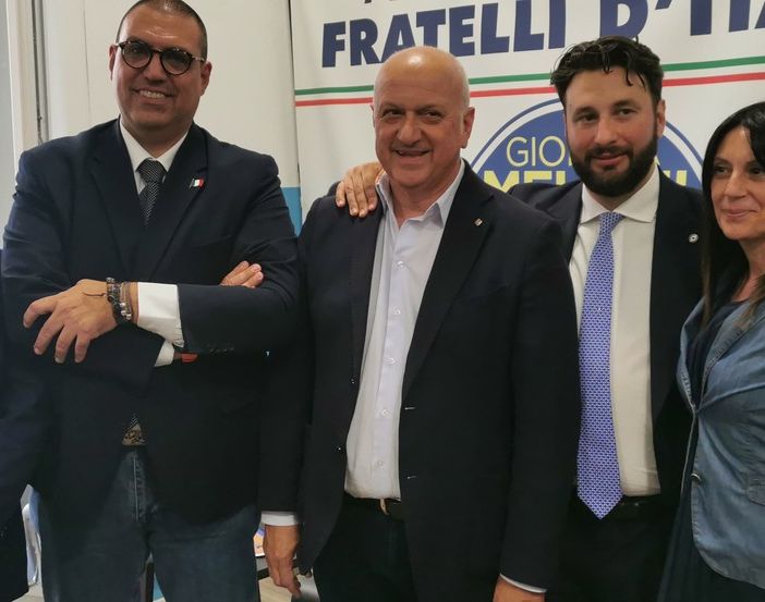 Riboldi fa tappa a Novara: &quot;Risolveremo tutti i problemi, ma ci vuole tempo&quot;