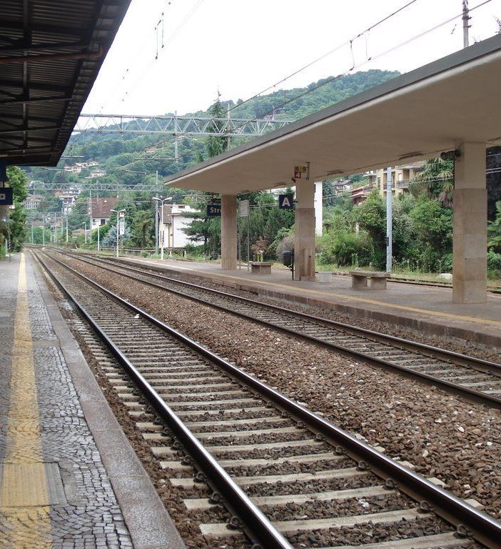 Plauso della Lega per la riapertura estiva della biglietteria ferroviaria di Stresa