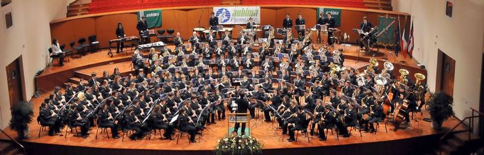 Concerto della banda musicale giovanile del Piemonte: omaggio alla Beata Panacea a Ghemme Concerto della banda musicale giovanile del Piemonte: omaggio alla Beata Panacea a Ghemme