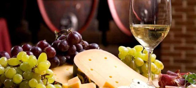 Profumi e sapori della Toscana invadono il centro storico di Novara Profumi e sapori della Toscana invadono il centro storico di Novara