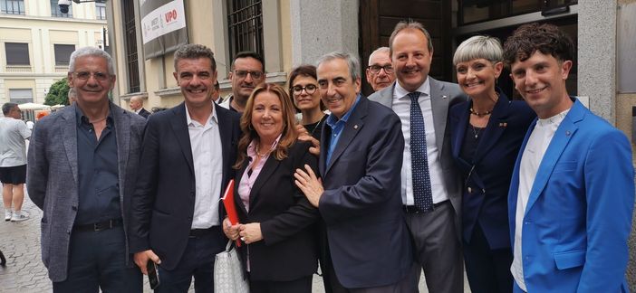 Gasparri a Novara per l’ingresso di Biondelli in Forza Italia: “Porta con sé buon senso e aggregazione”