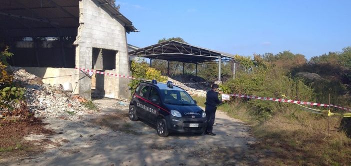Discarica abusiva scoperta a Borgo Ticino Discarica abusiva scoperta a Borgo Ticino