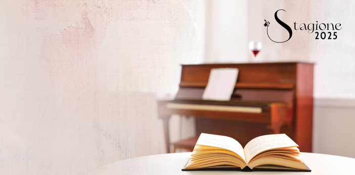 Parole, musica e cocktail: al Teatro Coccia un nuovo incontro tra letteratura e suono