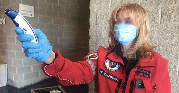 Coronavirus, il 118: &quot;Un solo famigliare a far la spesa, si evitino i luoghi di assembramento&quot;