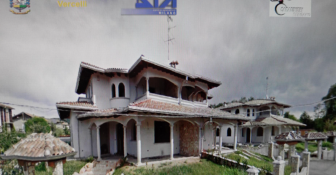 Sequestrate nel Vercellese tre ville e terreni a una famiglia Rom. Valore: un milione e mezzo di euro Sequestrate nel Vercellese tre ville e terreni a una famiglia Rom. Valore: un milione e mezzo di euro