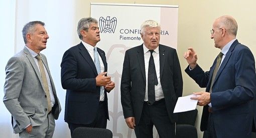 "Innovativo, sostenibile, internazionale": ecco il nuovo Piemonte secondo Confindustria, che punta sul coinvolgimento dei migranti "Innovativo, sostenibile, internazionale": ecco il nuovo Piemonte secondo Confindustria, che punta sul coinvolgimento dei migranti