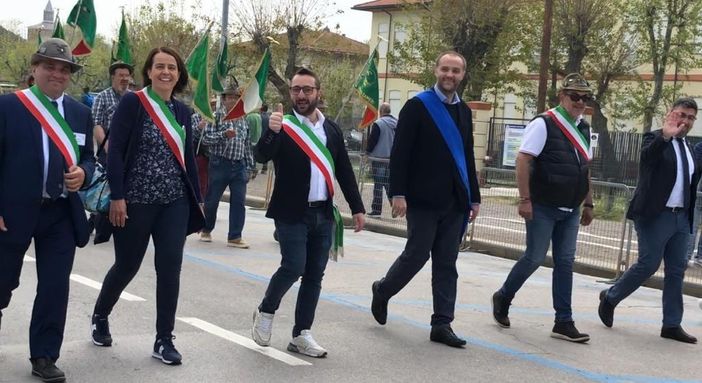 Anche gli alpini novaresi al raduno nazionale di Rimini Anche gli alpini novaresi al raduno nazionale di Rimini