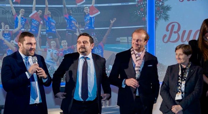 La Igor Volley trionfa nella CEV Challenge Cup, De Grandis: "La città è fiera e orgogliosa" La Igor Volley trionfa nella CEV Challenge Cup, De Grandis: "La città è fiera e orgogliosa"