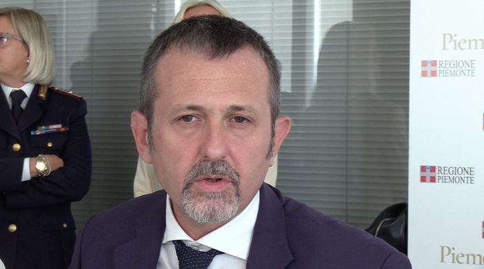 Delmastro, duro attacco alla mafia: “Vince lo Stato, Matteo Messina Denaro viveva sotto terra come i topi”. VIDEO