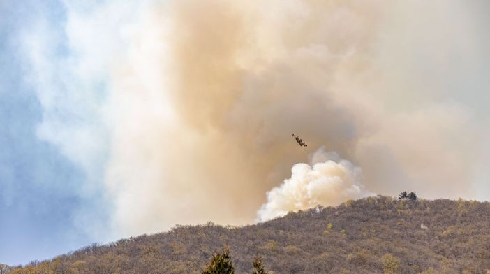 Uncem: “Prevenzione incendi si fa con gestione attiva delle foreste secondo strategia nazionale”