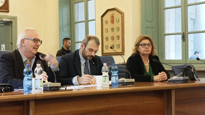 Le stragi dal dopo guerra ad oggi nel libro di Borrometi Le stragi dal dopo guerra ad oggi nel libro di Borrometi