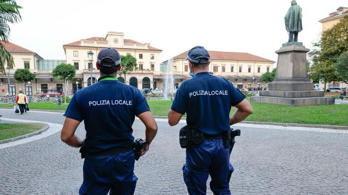 Controlli alla stazione, Canelli: “Sicurezza e decoro restano una priorità assoluta” Controlli alla stazione, Canelli: “Sicurezza e decoro restano una priorità assoluta”