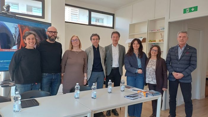 Nasce Stranger Teens: uno spazio per giovani e comunità Nasce Stranger Teens: uno spazio per giovani e comunità