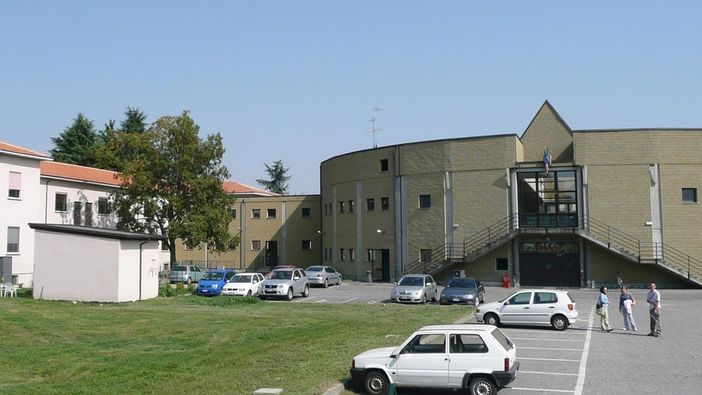 Tensione all’Ipsia Bellini, studenti contestano il preside Tensione all’Ipsia Bellini, studenti contestano il preside