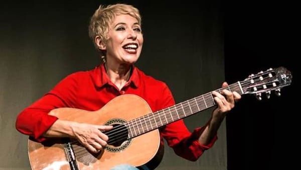 A San Maurizio va in scena "Mamma a carico, mia figlia ha 90 anni"