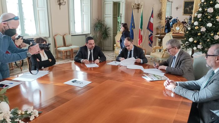 Appalto da 420 milioni per Città Salute Novara, ok a protocollo antimafia Appalto da 420 milioni per Città Salute Novara, ok a protocollo antimafia