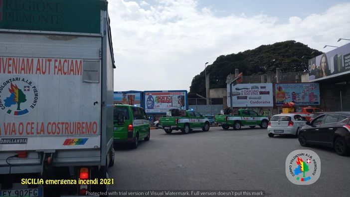 La Colonna Mobile dell’Aib è impegnata negli incendi in Sicilia La Colonna Mobile dell’Aib è impegnata negli incendi in Sicilia