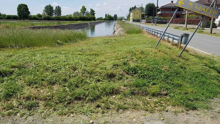A Cerano avviato lo sfalcio delle aree pubbliche A Cerano avviato lo sfalcio delle aree pubbliche