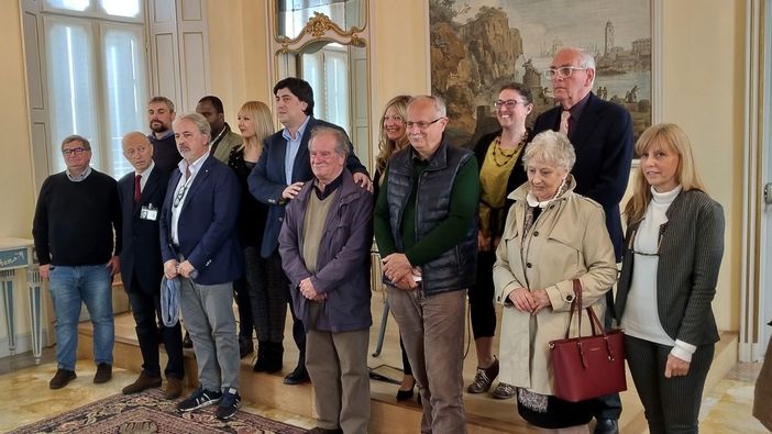 Sedici “vincitori” e quasi ventimila euro distribuiti: è l’esito del bando “Servizi a sostegno della progettualità delle organizzazioni di volontariato” Sedici “vincitori” e quasi ventimila euro distribuiti: è l’esito del bando “Servizi a sostegno della progettualità delle organizzazioni di volontariato”