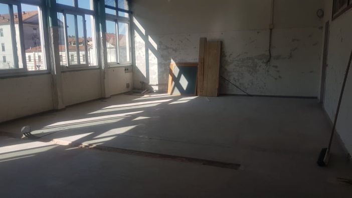 Avviati i lavori di riorganizzazione degli spazi di alcune scuole di Novara Avviati i lavori di riorganizzazione degli spazi di alcune scuole di Novara