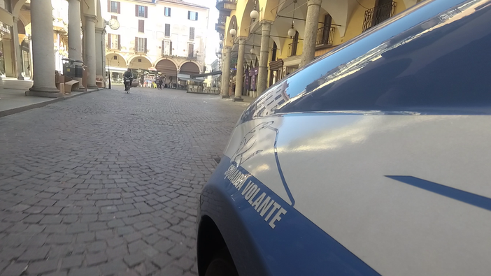 Novara: furto in una farmacia, un arresto