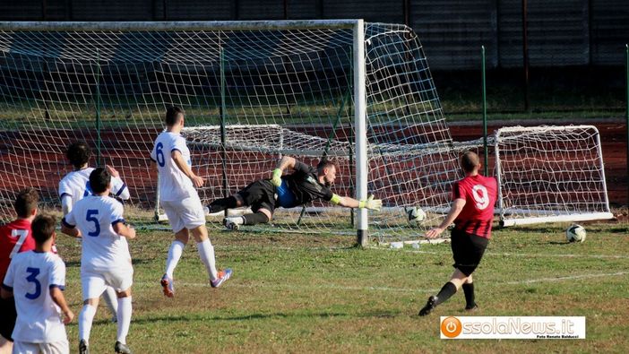 Il Momo affronta l' Omegna reduce da un' amara sconfitta Il Momo affronta l' Omegna reduce da un' amara sconfitta