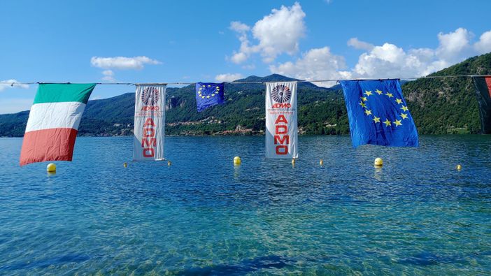 A Pettenasco più di 200 alla nuotata benefica dell'Admo