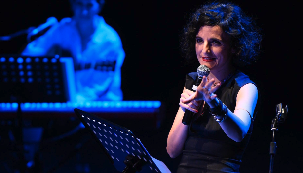 Riparte la rassegna teatrale "Bis! 2 laghi 2 palchi" Riparte la rassegna teatrale "Bis! 2 laghi 2 palchi"