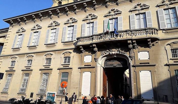 Visite guidate a Palazzo Bellini con il Fai Giovani di Novara Visite guidate a Palazzo Bellini con il Fai Giovani di Novara