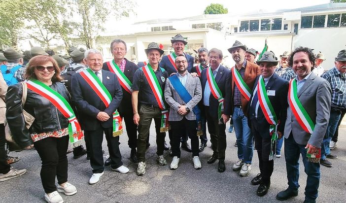 Il novarese presente all’Adunata nazionale degli Alpini: a Biella anche il consigliere provinciale Lido Beltrame Il novarese presente all’Adunata nazionale degli Alpini: a Biella anche il consigliere provinciale Lido Beltrame