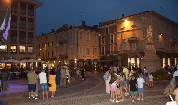 Proseguono i “Giovedì in shopping” nel centro storico di Borgomanero