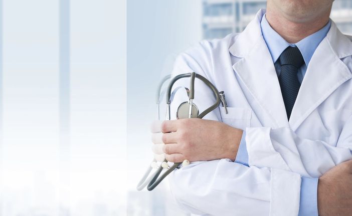 Medico di guardia insultato sui social, l'Ordine denuncia Medico di guardia insultato sui social, l'Ordine denuncia